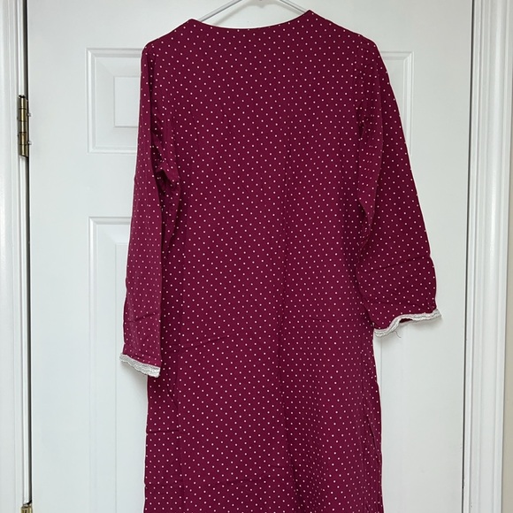 Villager a Liz Claiborne Company Nightgown - Picture 5 of 6